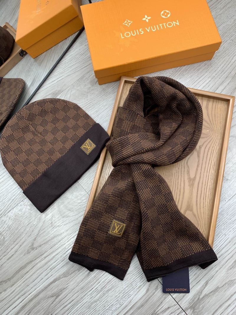 Louis Vuitton Caps Scarfs